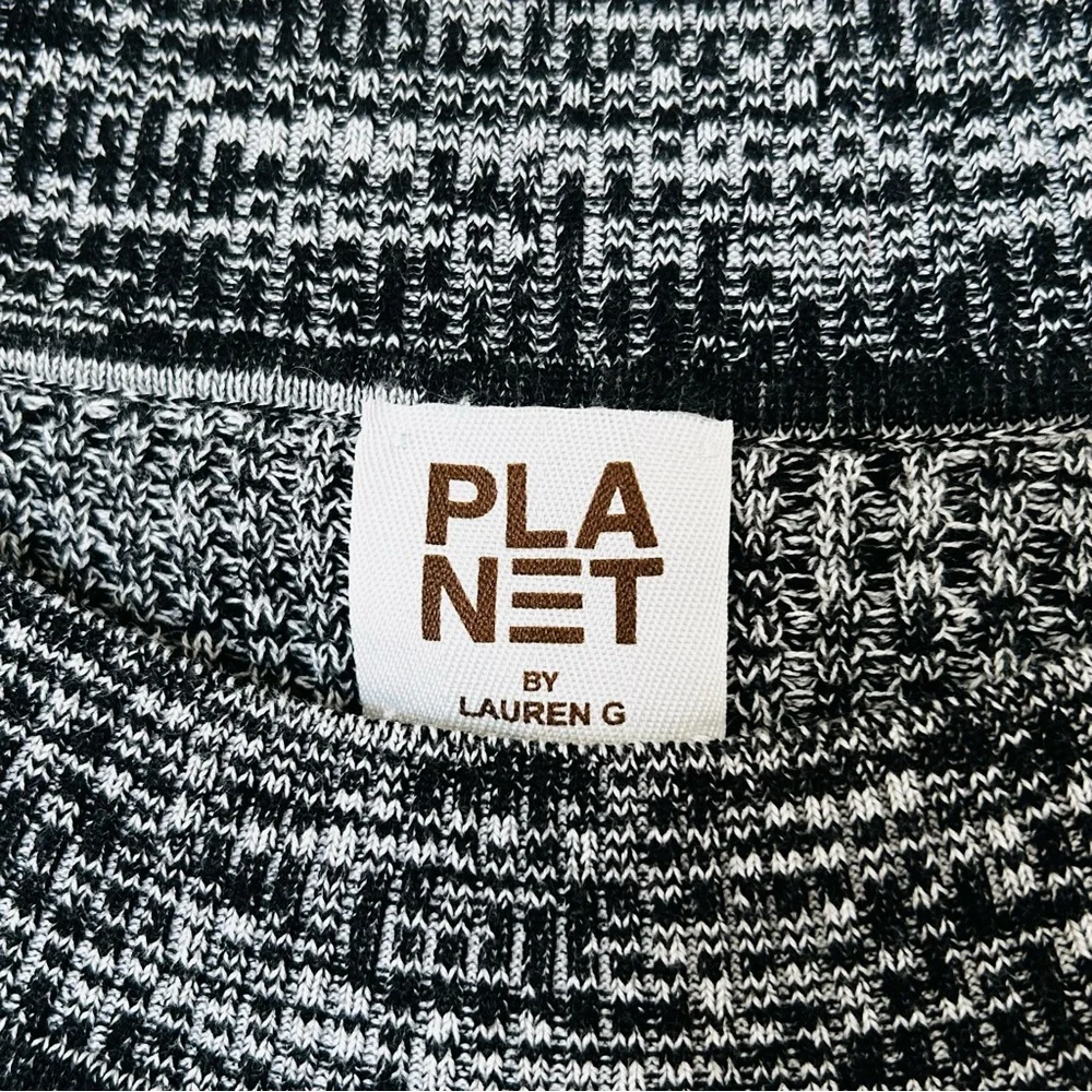 Planet Women’s Black & White Marled Crewneck Sweater
